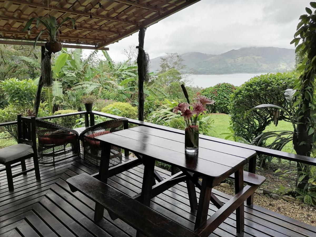 La Ceiba Tree Lodge Tilaran Bagian luar foto